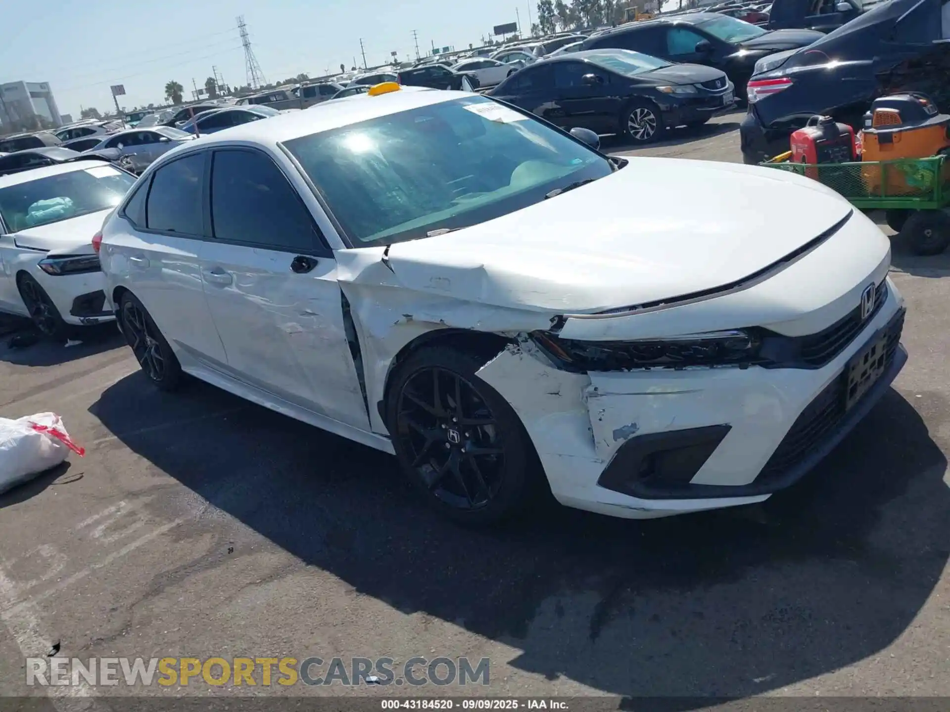 1 Photograph of a damaged car 2HGFE2F56PH510564 HONDA CIVIC 2023