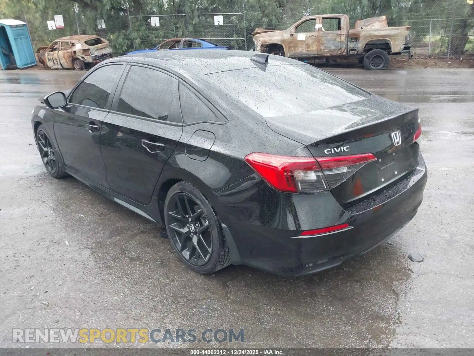 3 Photograph of a damaged car 2HGFE2F58PH522473 HONDA CIVIC 2023