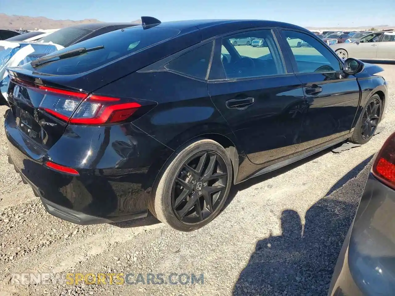 3 fotografías del automóvil dañado 19XFL2H89RE006830 HONDA CIVIC 2024