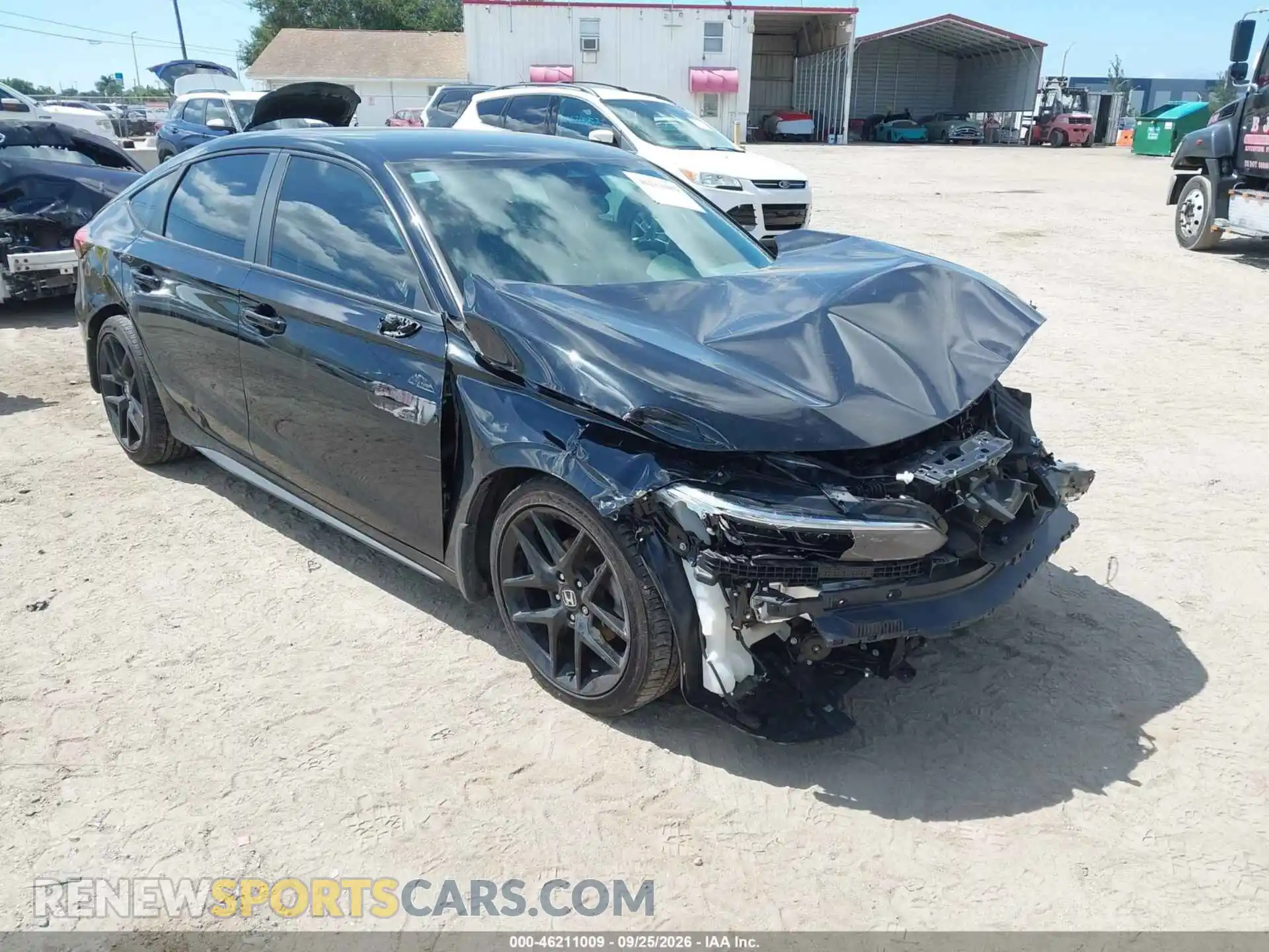 1 Photograph of a damaged car 19XFL2H89RE032425 HONDA CIVIC 2024