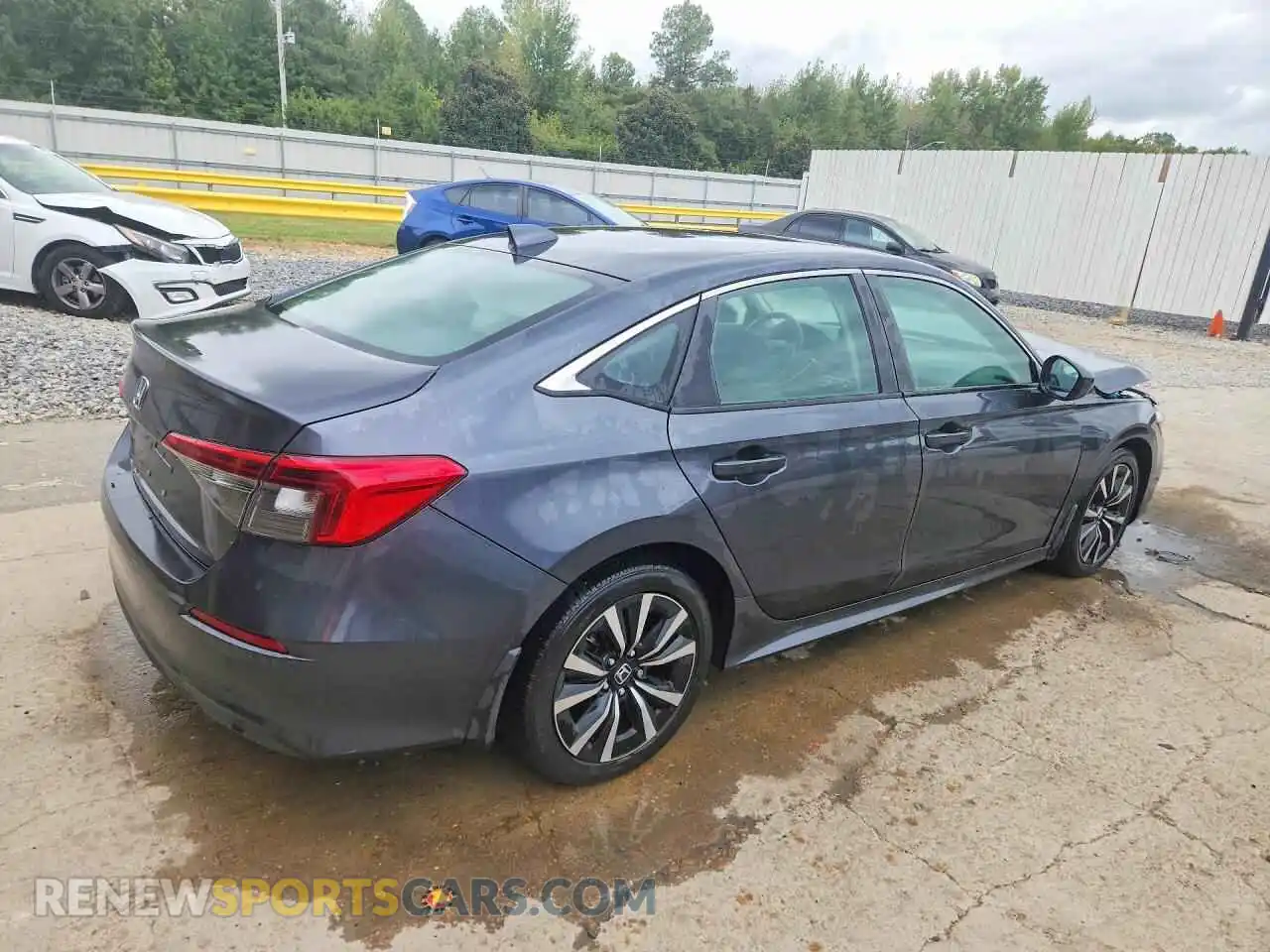 3 Photograph of a damaged car 2HGFE1F75RH336713 HONDA CIVIC 2024