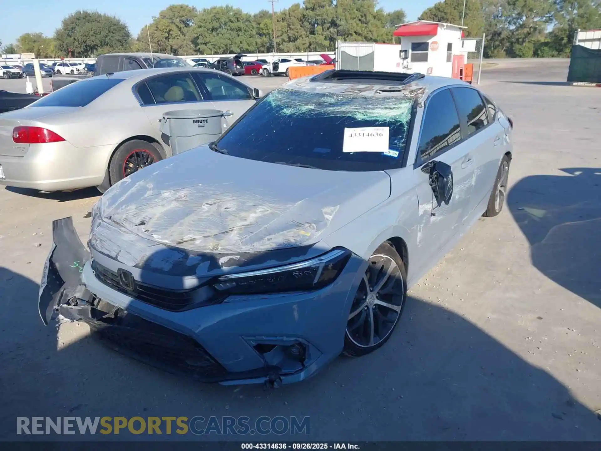 2 Photograph of a damaged car 2HGFE1F99RH334612 HONDA CIVIC 2024