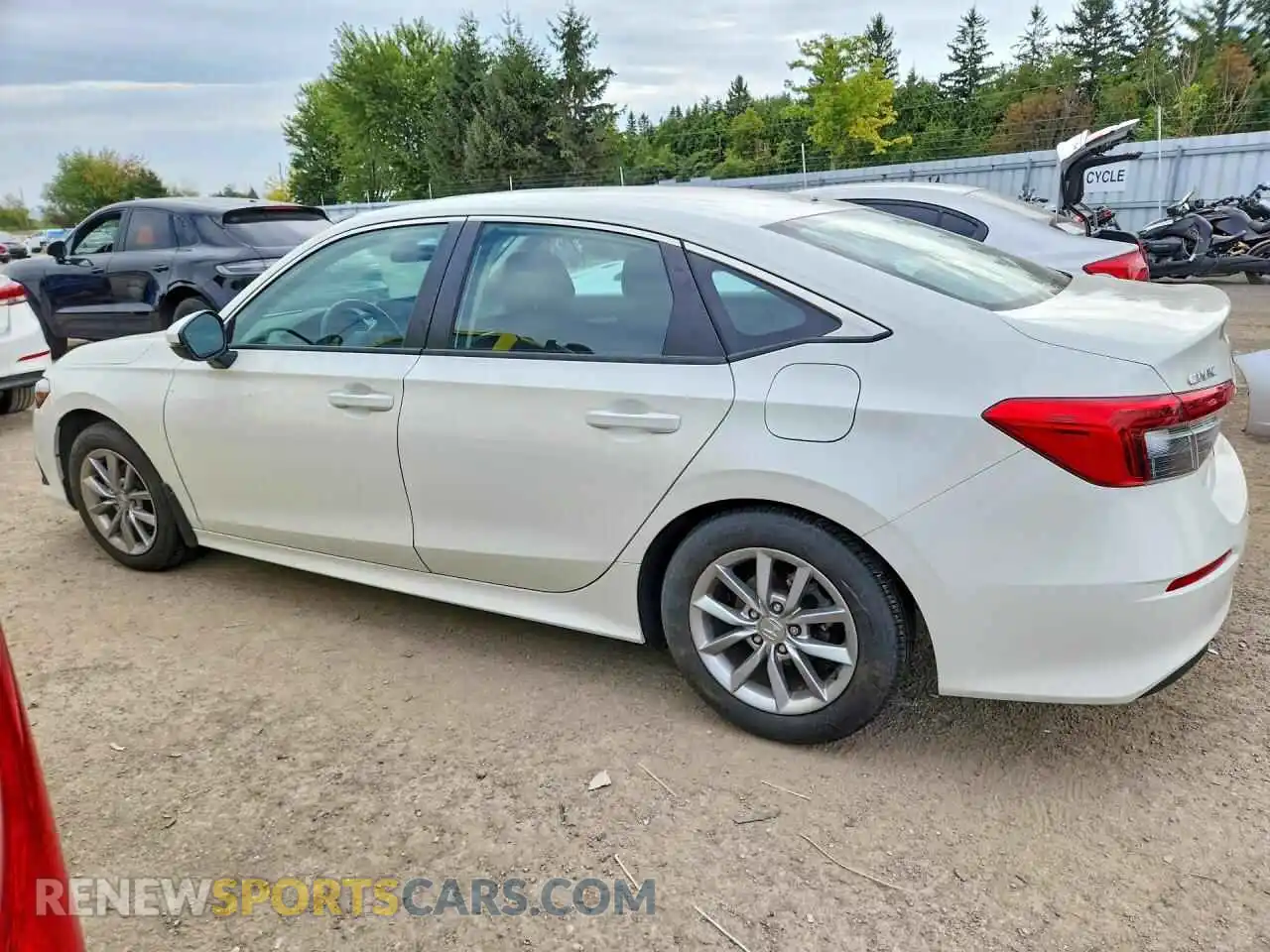 2 Фотография поврежденного автомобиля 2HGFE2F34RH108088 HONDA CIVIC 2024
