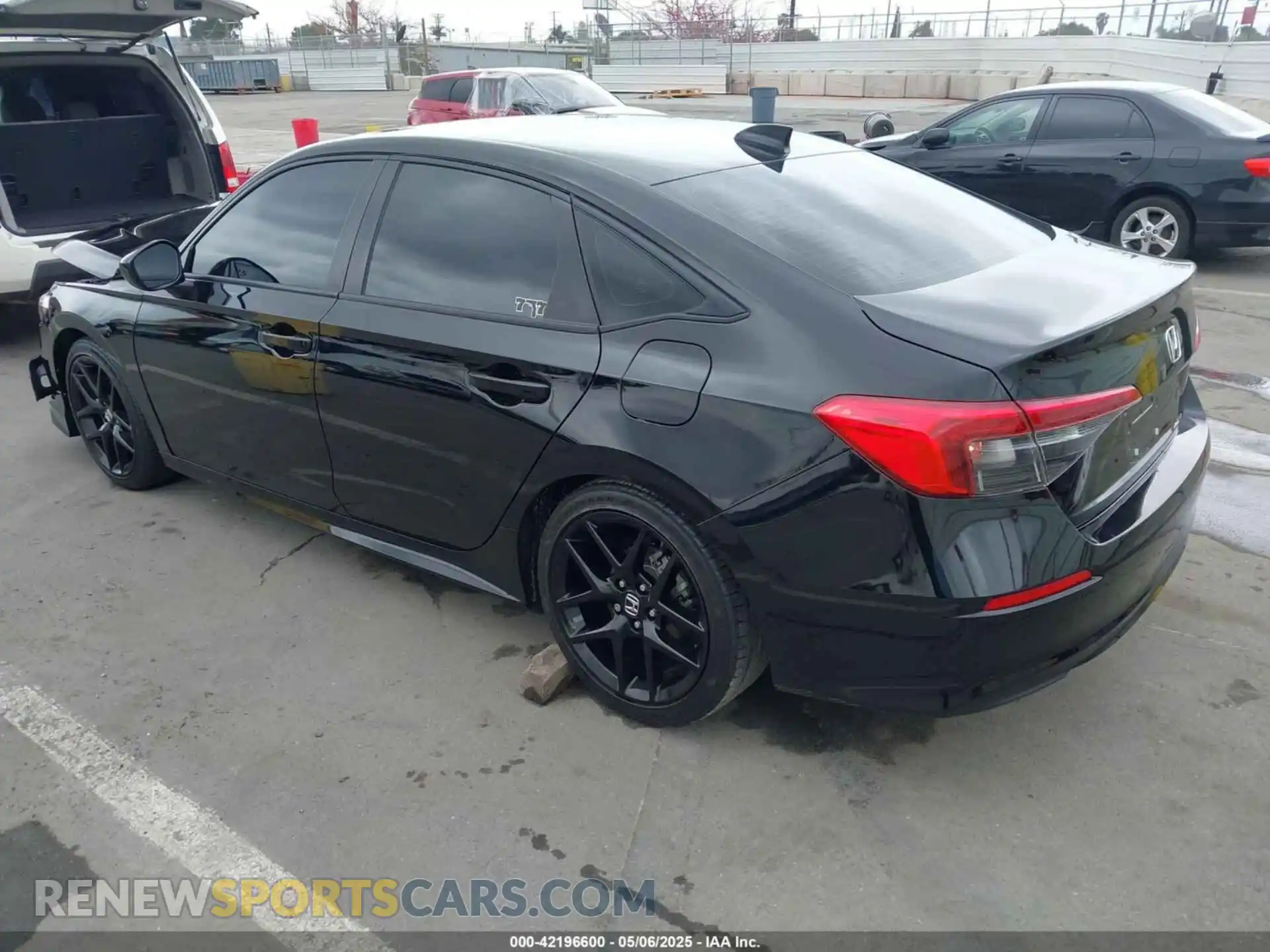 3 Photograph of a damaged car 2HGFE2F50RH521997 HONDA CIVIC 2024