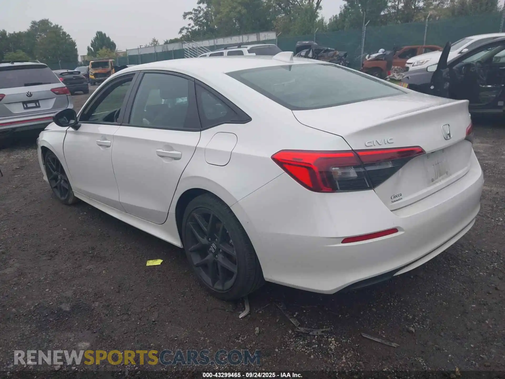 3 Photograph of a damaged car 2HGFE2F50RH565191 HONDA CIVIC 2024