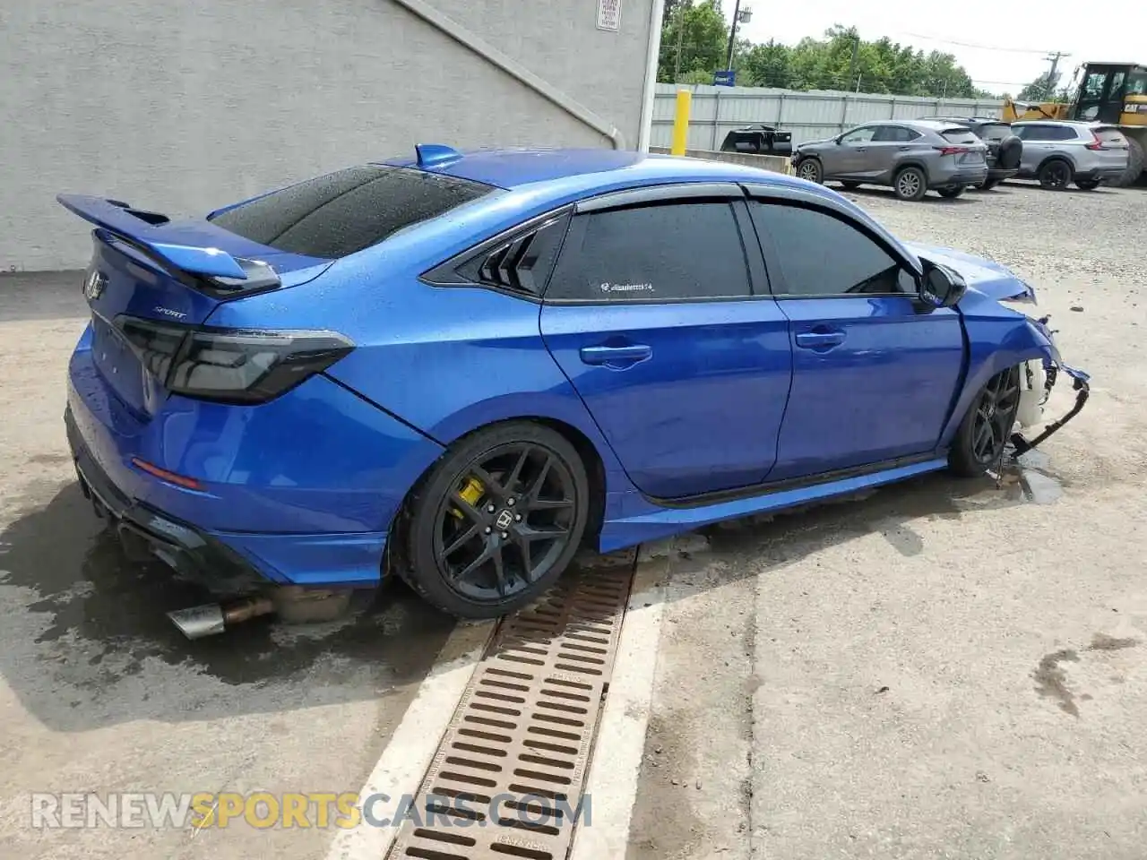 3 Фотография поврежденного автомобиля 2HGFE2F51RH540042 HONDA CIVIC 2024