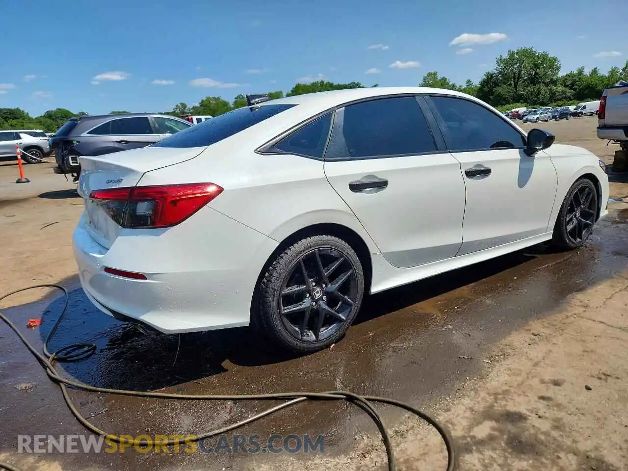 3 Фотография поврежденного автомобиля 2HGFE2F52RH520706 HONDA CIVIC 2024