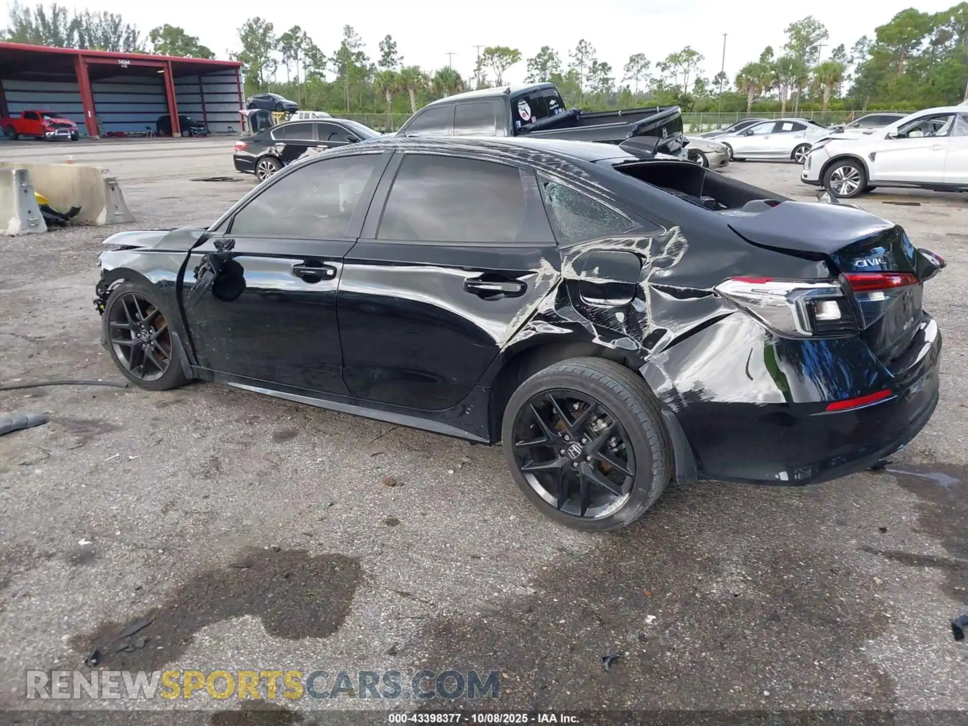 3 fotografías del automóvil dañado 2HGFE2F52RH548313 HONDA CIVIC 2024