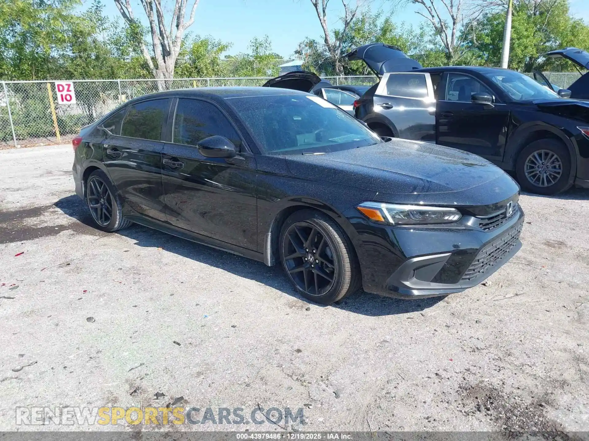 1 Photograph of a damaged car 2HGFE2F55RH590877 HONDA CIVIC 2024