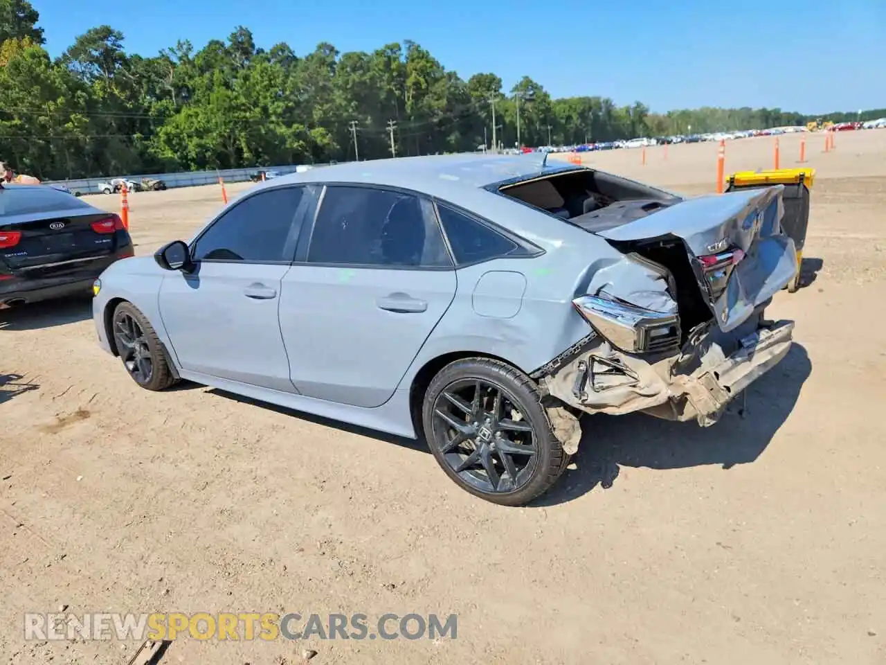 2 fotografías del automóvil dañado 2HGFE2F56RH508736 HONDA CIVIC 2024