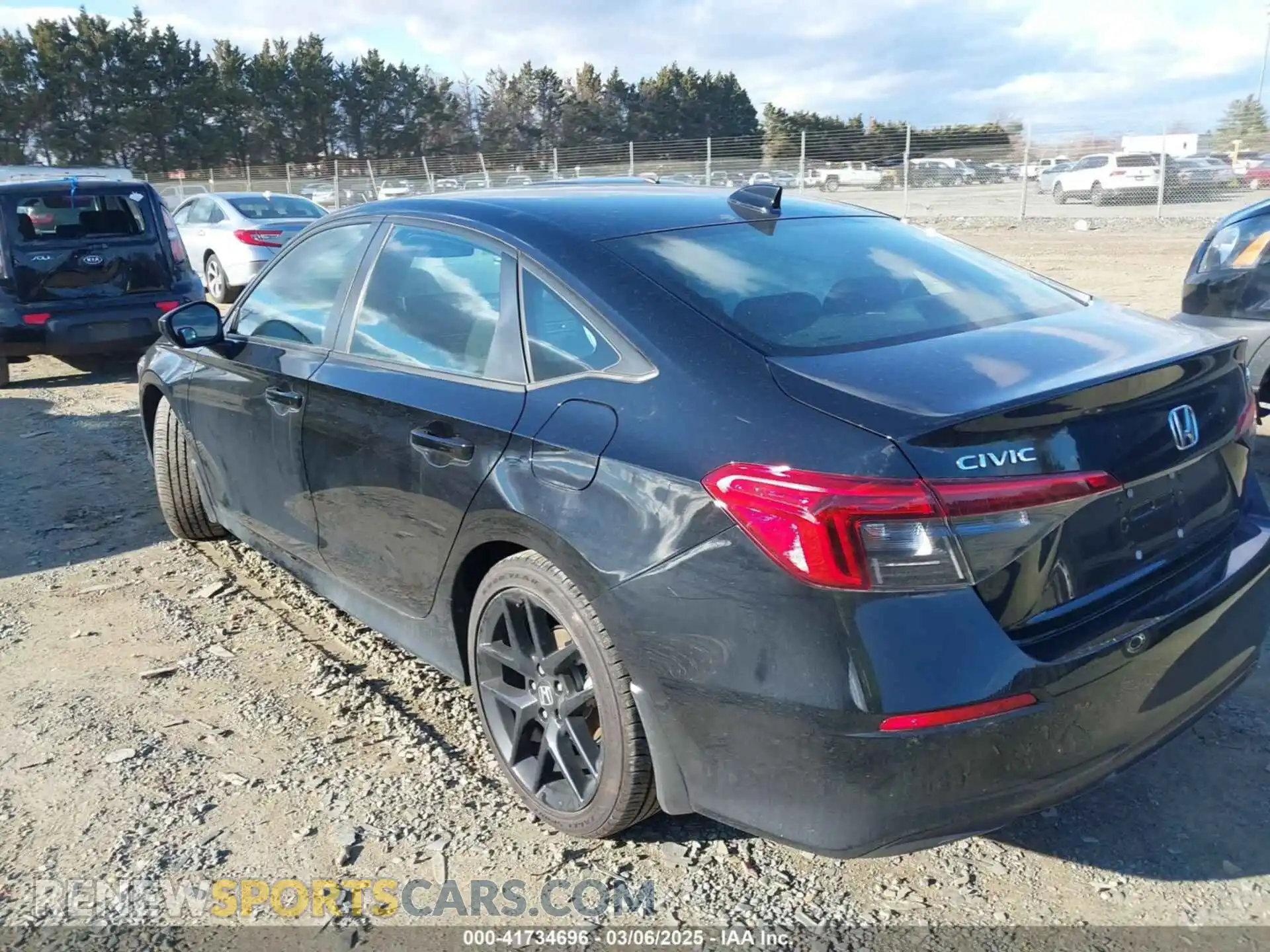 3 fotografías del automóvil dañado 2HGFE2F56RH586093 HONDA CIVIC 2024