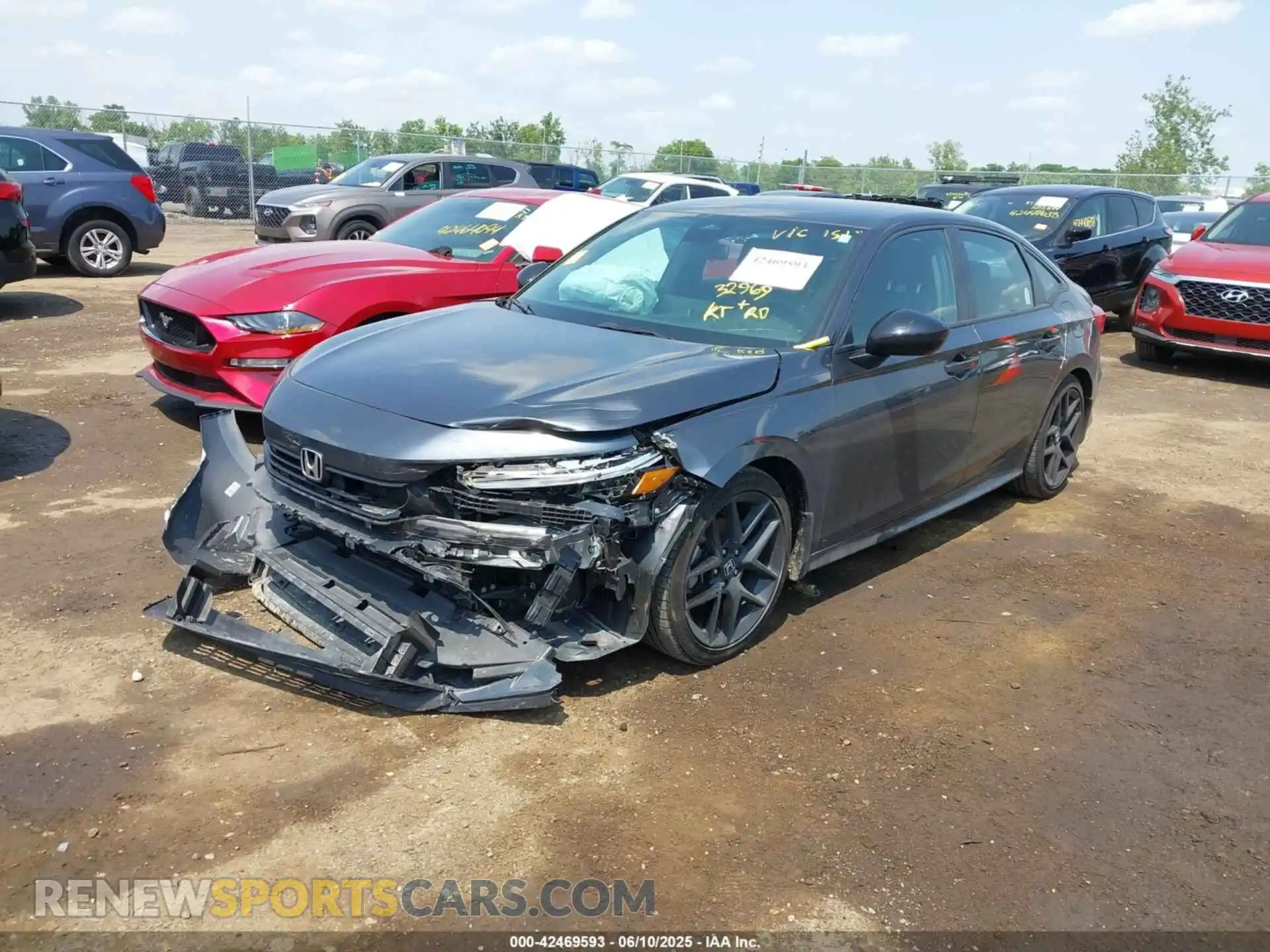 2 Photograph of a damaged car 2HGFE2F58RH586581 HONDA CIVIC 2024