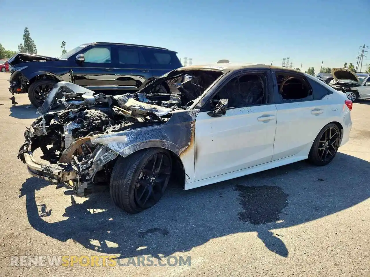 1 Photograph of a damaged car 2HGFE2F59RH524705 HONDA CIVIC 2024