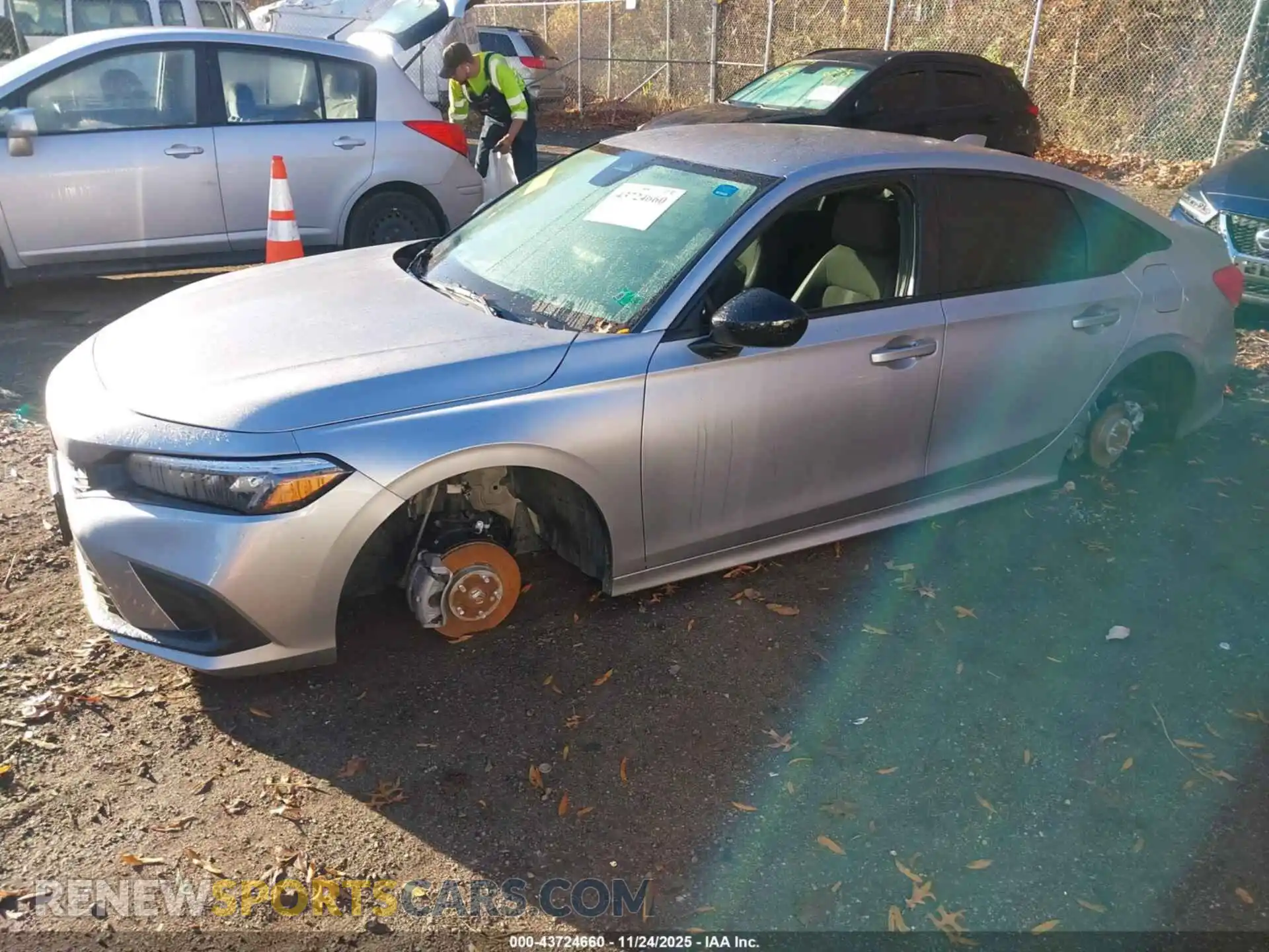 2 fotografías del automóvil dañado 2HGFE2F59RH534036 HONDA CIVIC 2024