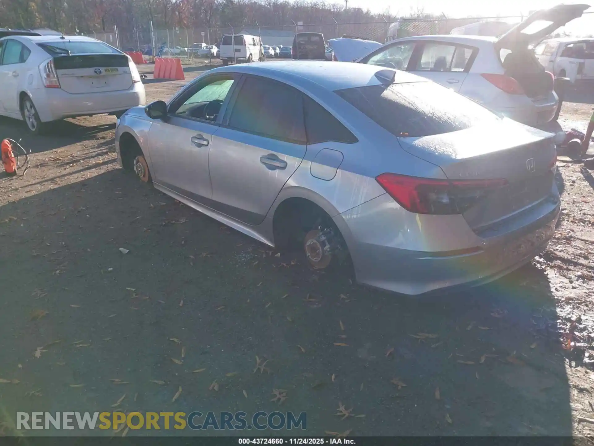 3 fotografías del automóvil dañado 2HGFE2F59RH534036 HONDA CIVIC 2024