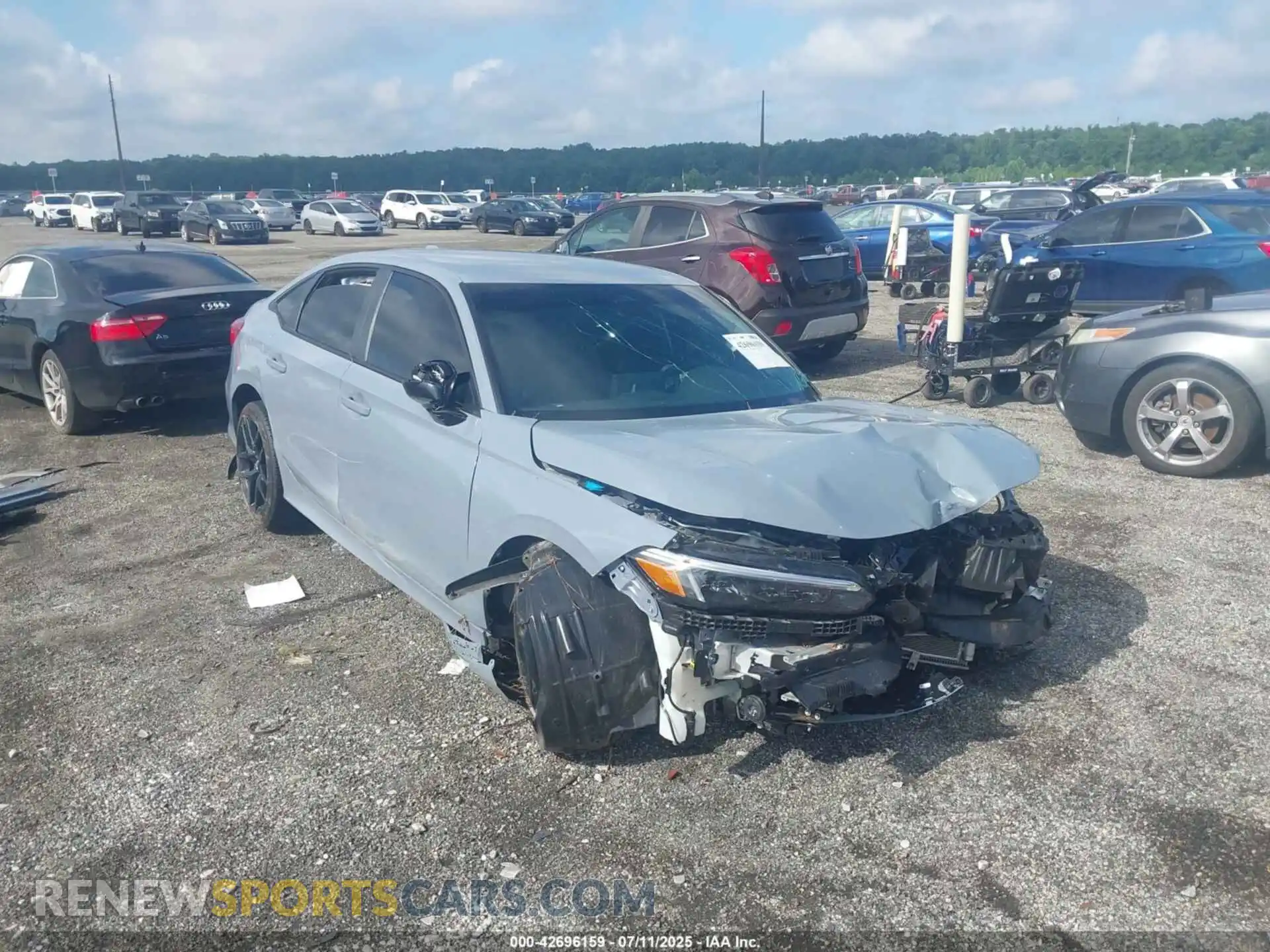 1 Фотография поврежденного автомобиля 2HGFE2F59RH572463 HONDA CIVIC 2024