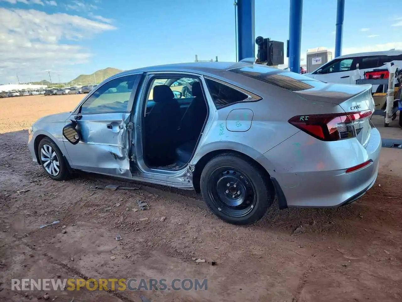 2 fotografías del automóvil dañado 2HGFE2F27SH583540 HONDA CIVIC 2025