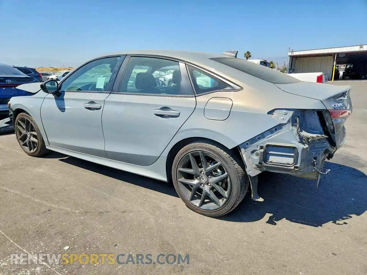 2 Фотография поврежденного автомобиля 2HGFE2F50SH559087 HONDA CIVIC 2025