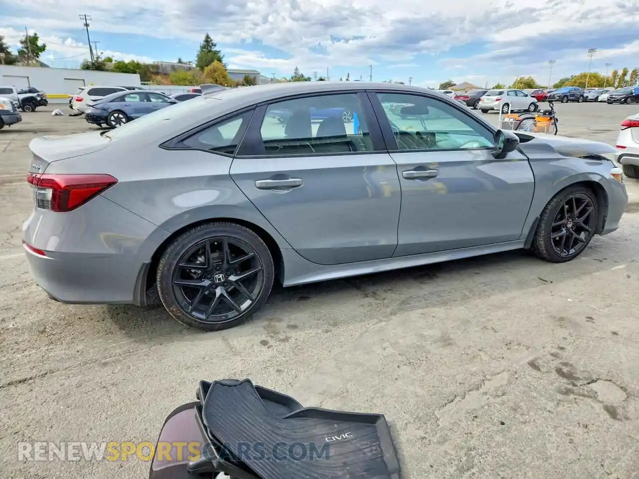 3 Фотография поврежденного автомобиля 2HGFE2F52SH589269 HONDA CIVIC 2025