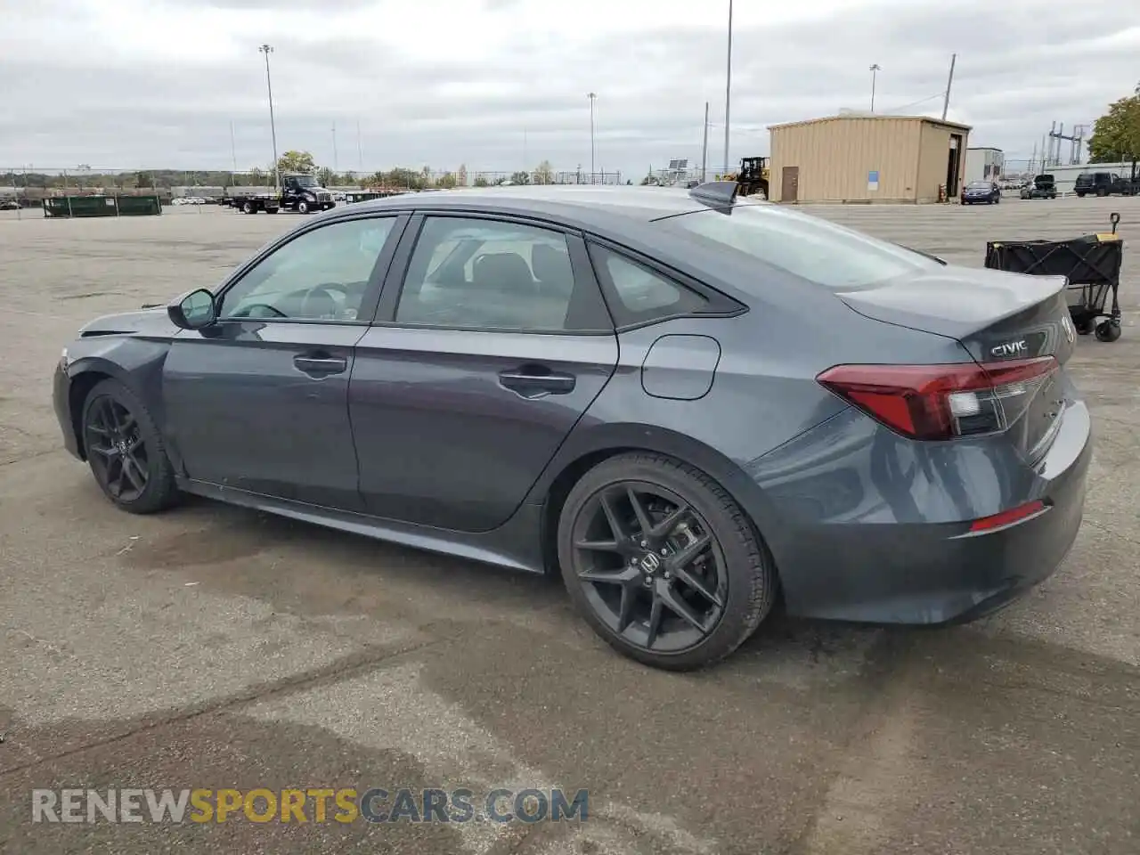2 Фотография поврежденного автомобиля 2HGFE2F55SH501296 HONDA CIVIC 2025