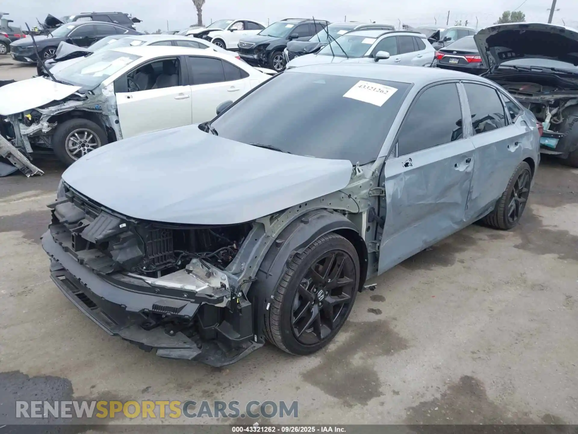 2 fotografías del automóvil dañado 2HGFE2F56SH558798 HONDA CIVIC 2025