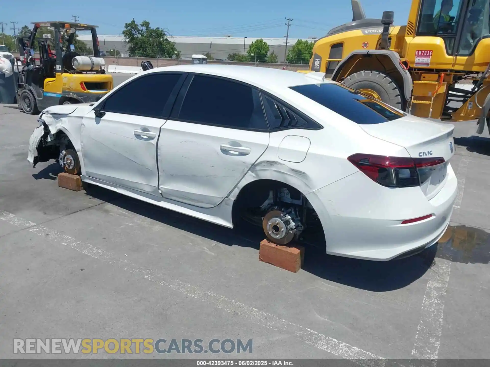 3 Photograph of a damaged car 2HGFE2F56SH564746 HONDA CIVIC 2025