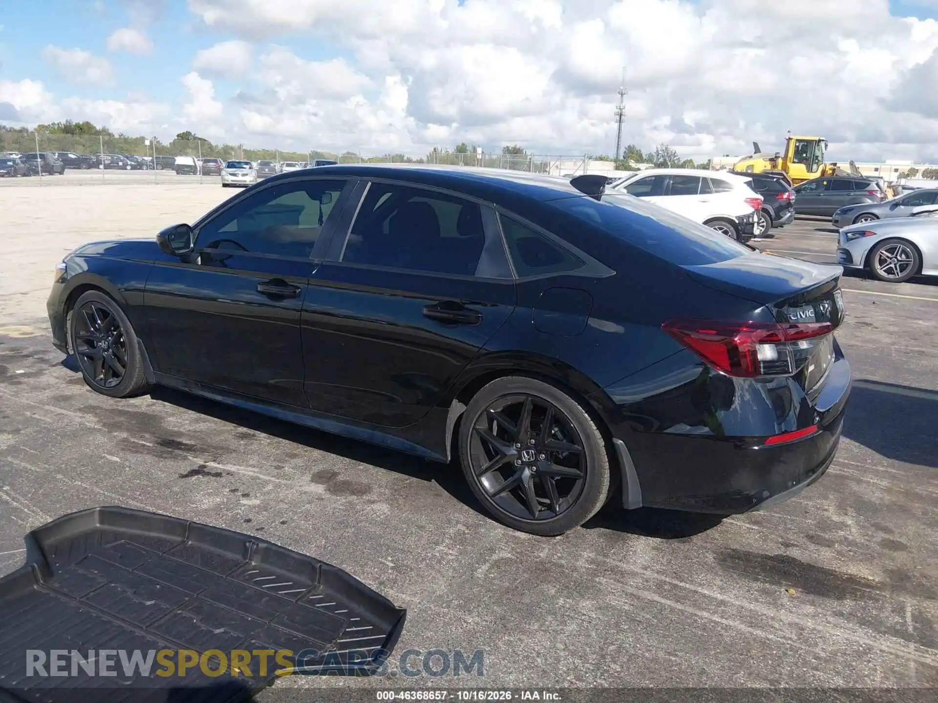 3 fotografías del automóvil dañado 2HGFE2F57SH605269 HONDA CIVIC 2025