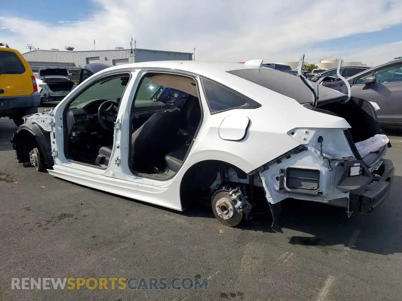 2 Фотография поврежденного автомобиля 2HGFE2F58SH554493 HONDA CIVIC 2025