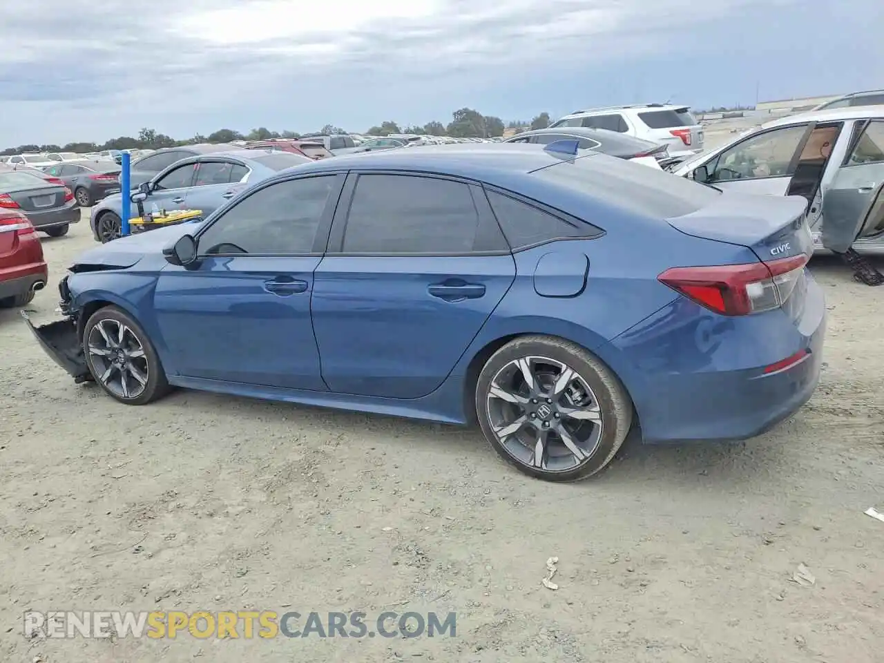 2 fotografías del automóvil dañado 2HGFE4F89SH342711 HONDA CIVIC 2025