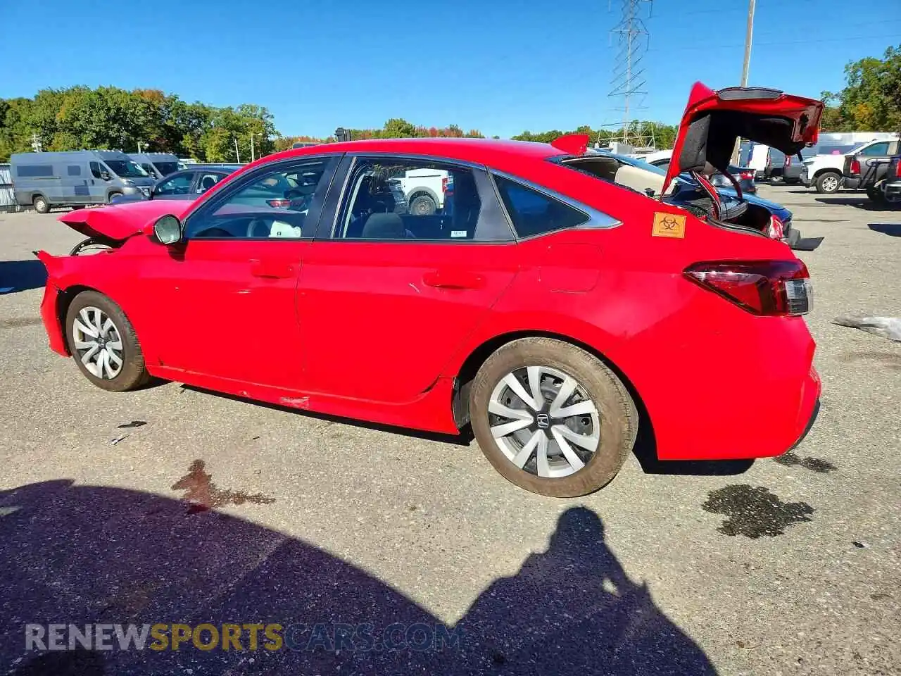 2 fotografías del automóvil dañado 2HGFE2F20TH571070 HONDA CIVIC 2026