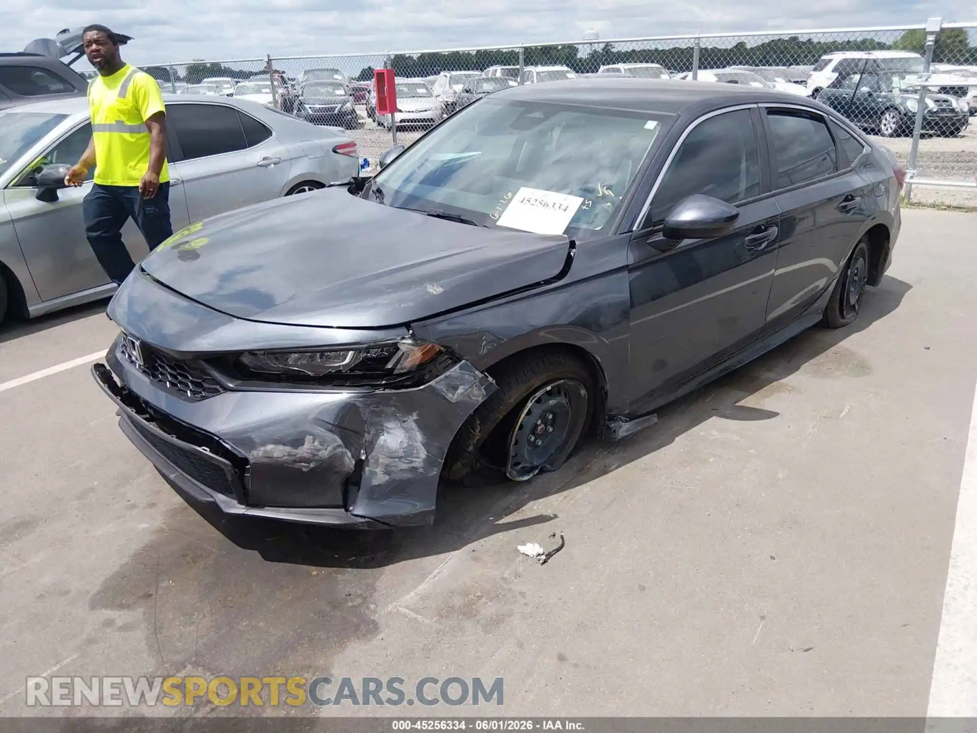 2 fotografías del automóvil dañado 2HGFE2F22TH509430 HONDA CIVIC 2026