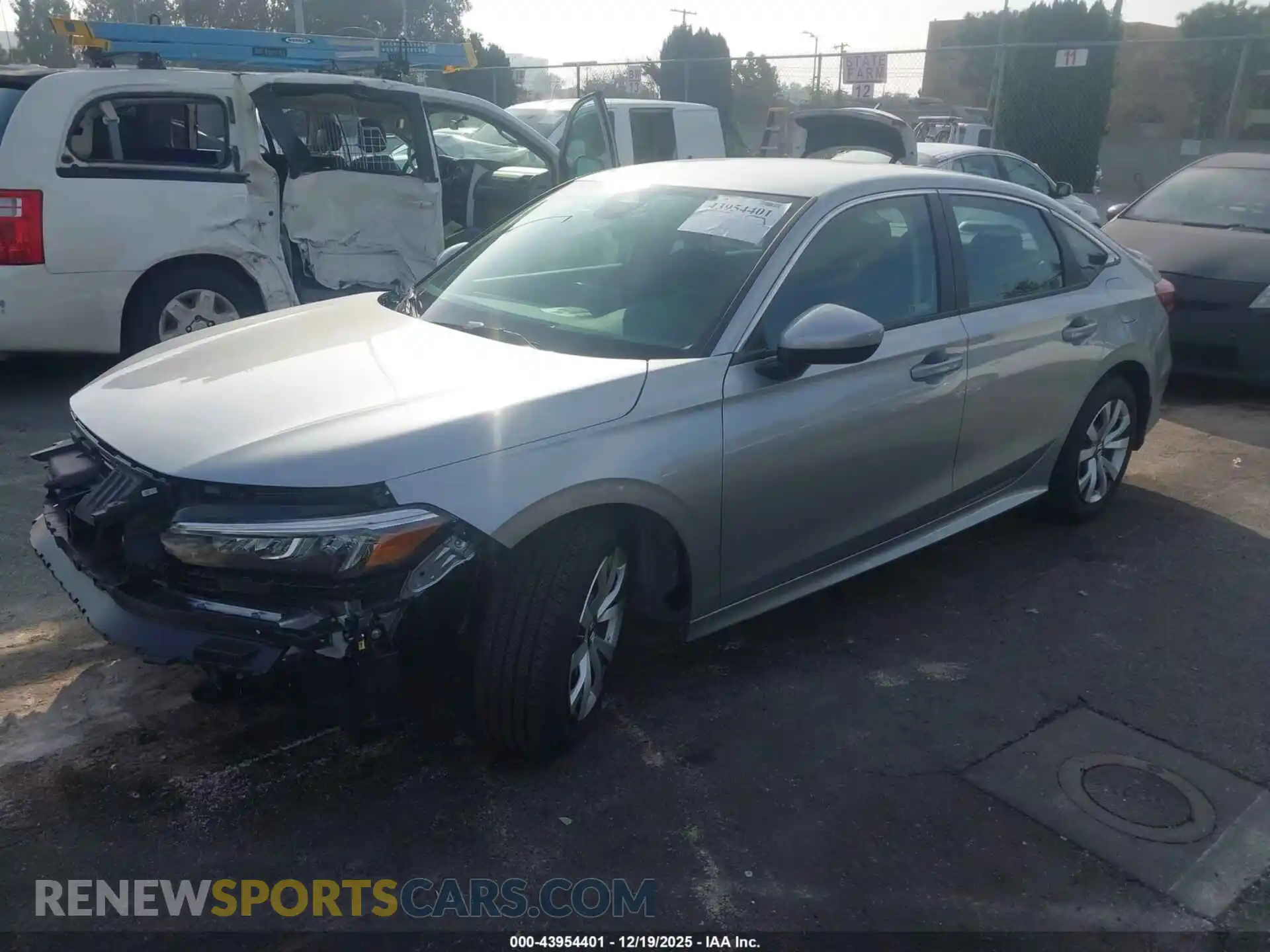 2 fotografías del automóvil dañado 2HGFE2F23TH515186 HONDA CIVIC 2026