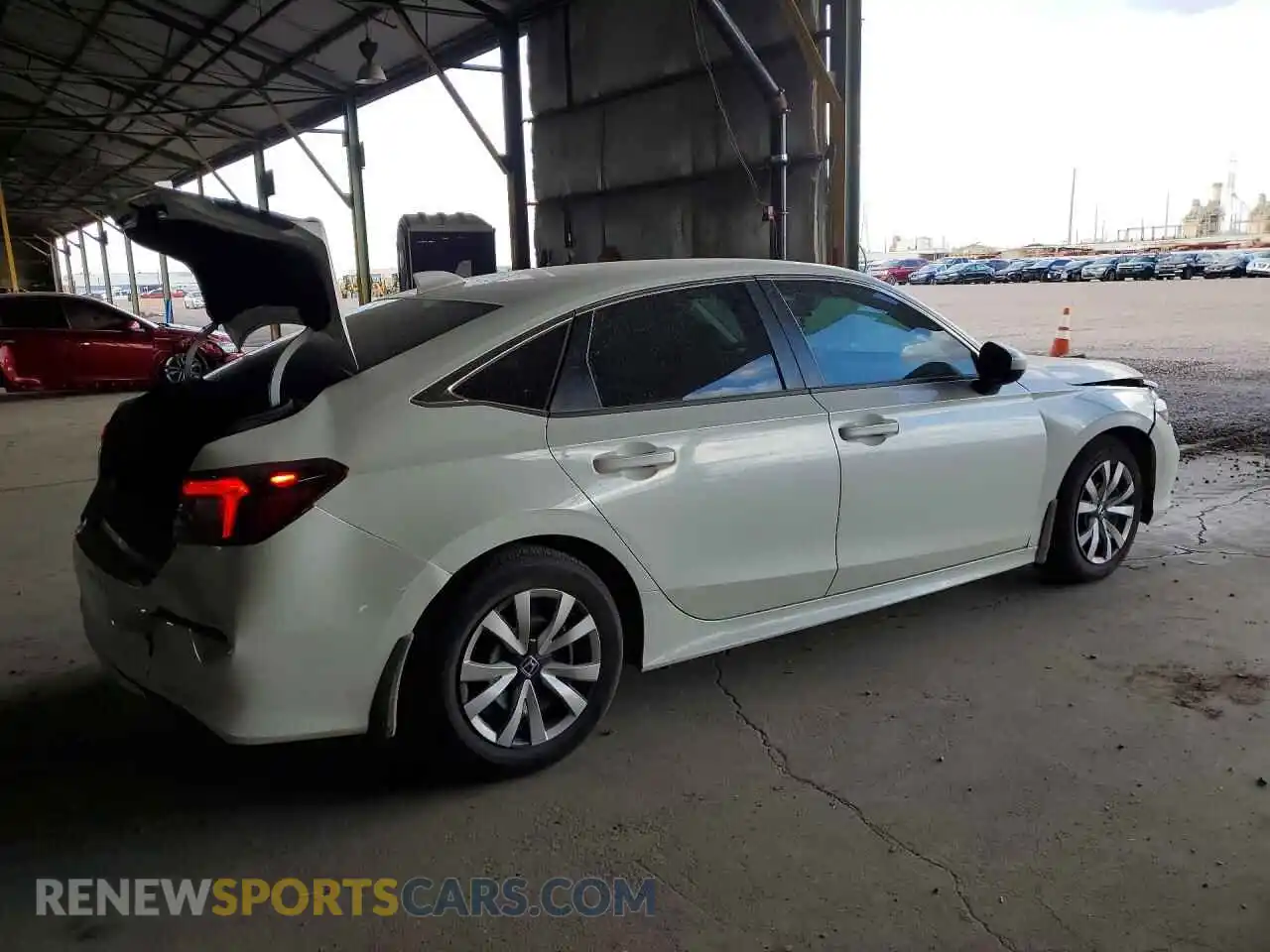 3 fotografías del automóvil dañado 2HGFE2F24TH557012 HONDA CIVIC 2026