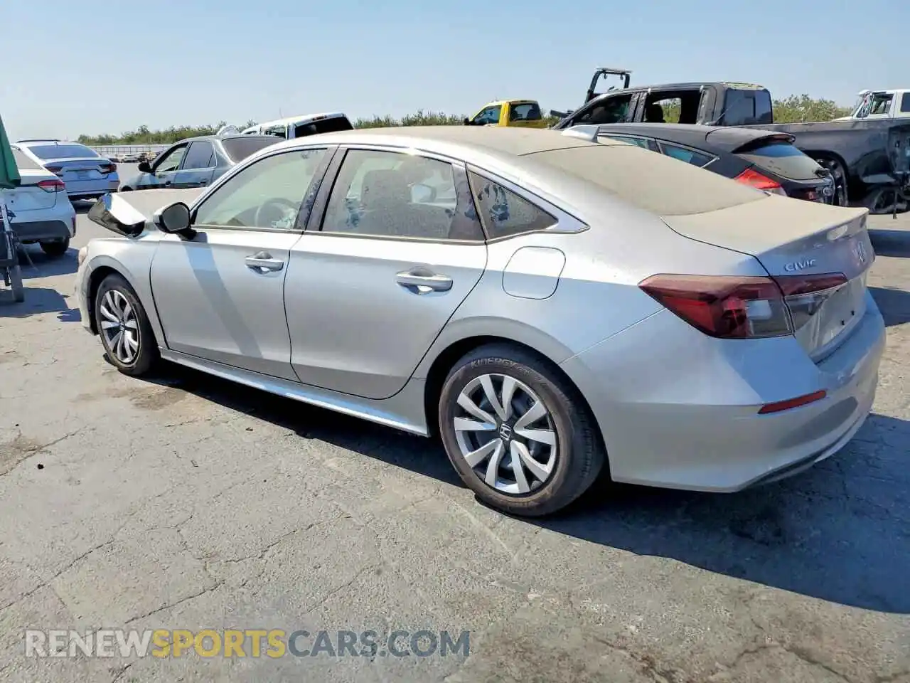 2 fotografías del automóvil dañado 2HGFE2F26TH551079 HONDA CIVIC 2026