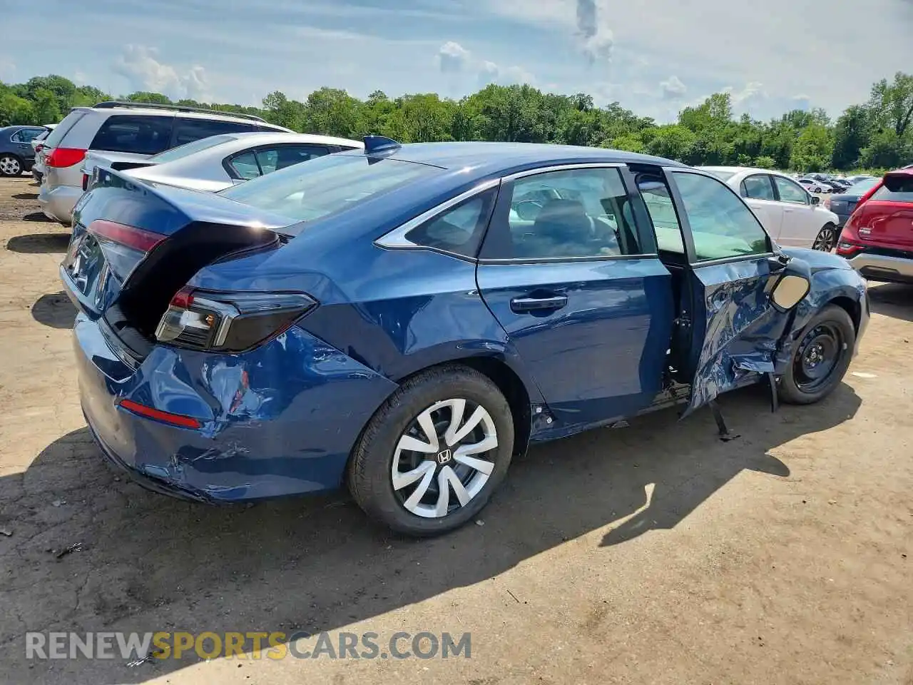 3 Фотография поврежденного автомобиля 2HGFE2F29TH608410 HONDA CIVIC 2026