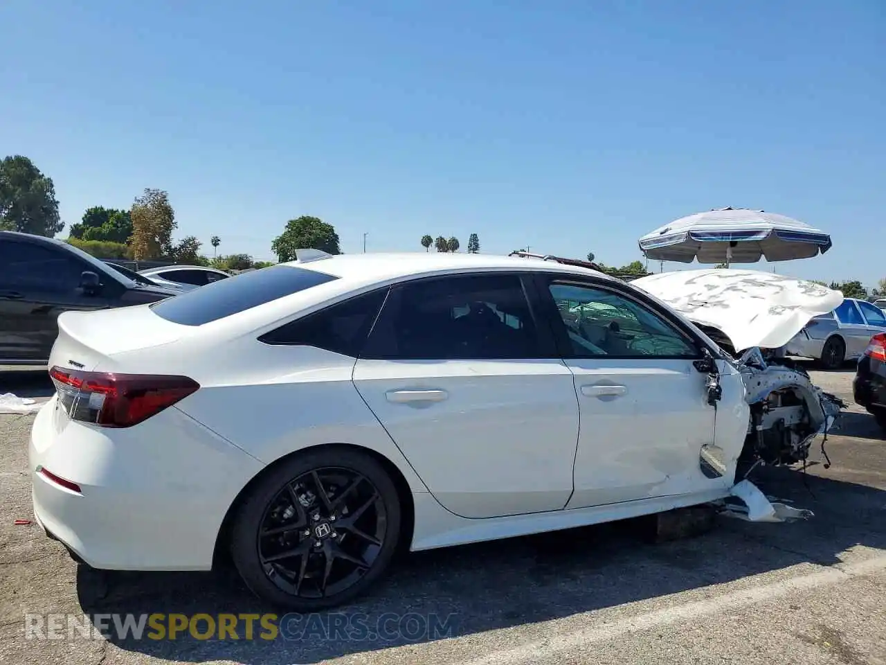 3 Photograph of a damaged car 2HGFE2F50TH572441 HONDA CIVIC 2026