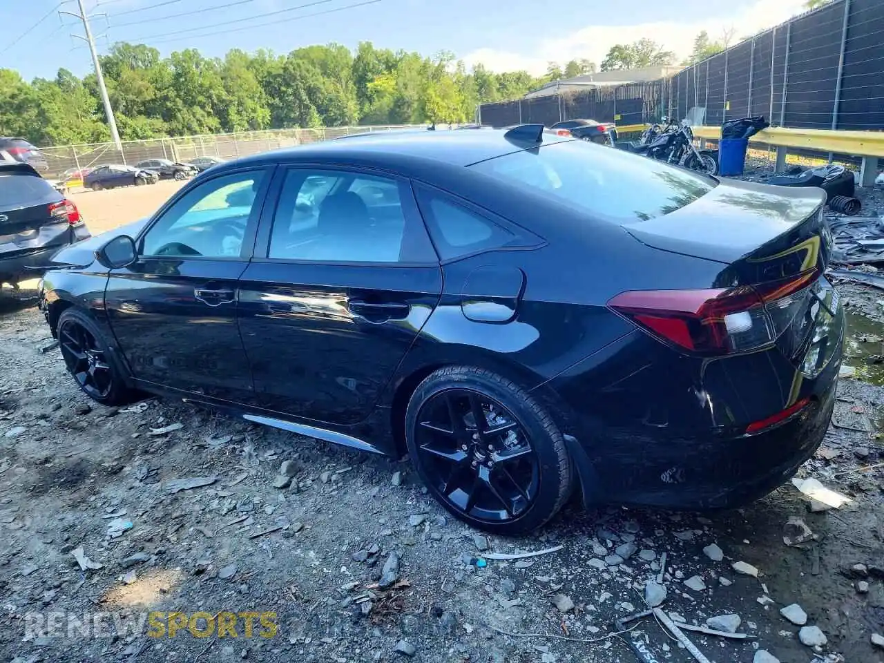 2 fotografías del automóvil dañado 2HGFE2F50TH605132 HONDA CIVIC 2026