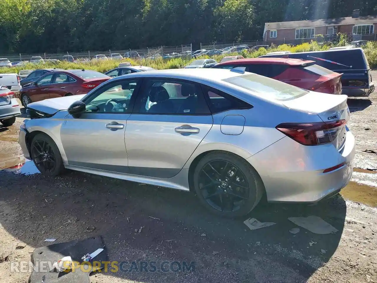2 fotografías del automóvil dañado 2HGFE2F51TH569810 HONDA CIVIC 2026