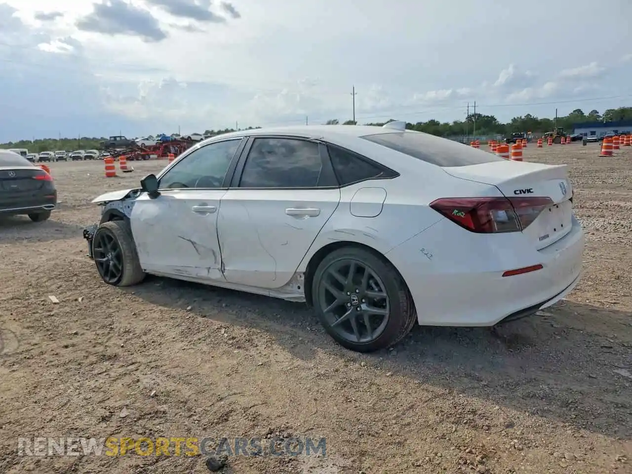 2 Photograph of a damaged car 2HGFE2F52TH518686 HONDA CIVIC 2026