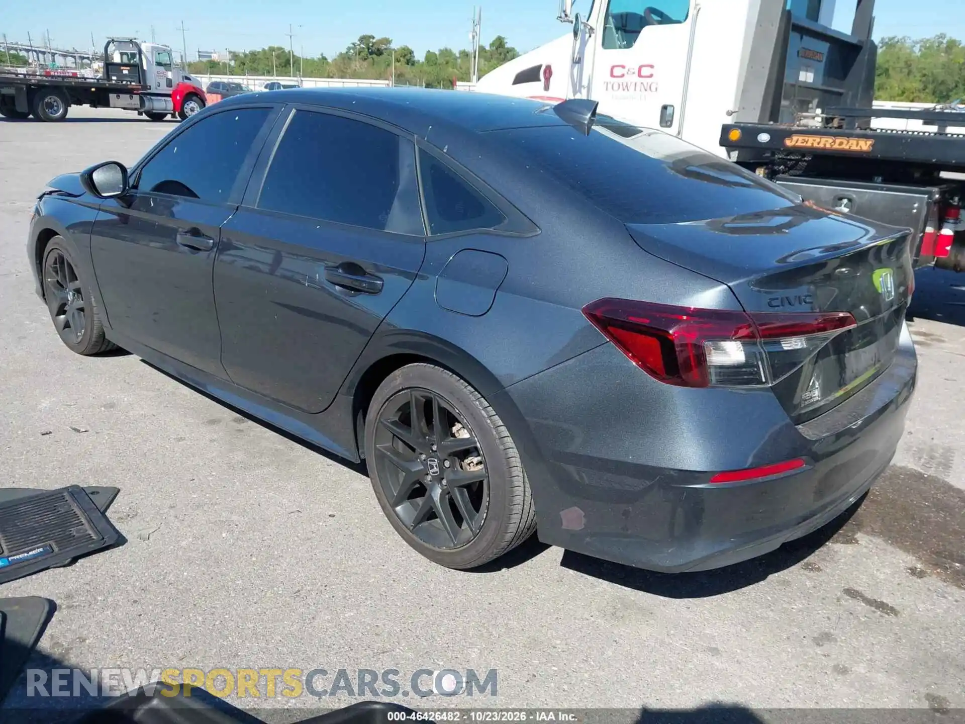 3 Photograph of a damaged car 2HGFE2F52TH521829 HONDA CIVIC 2026