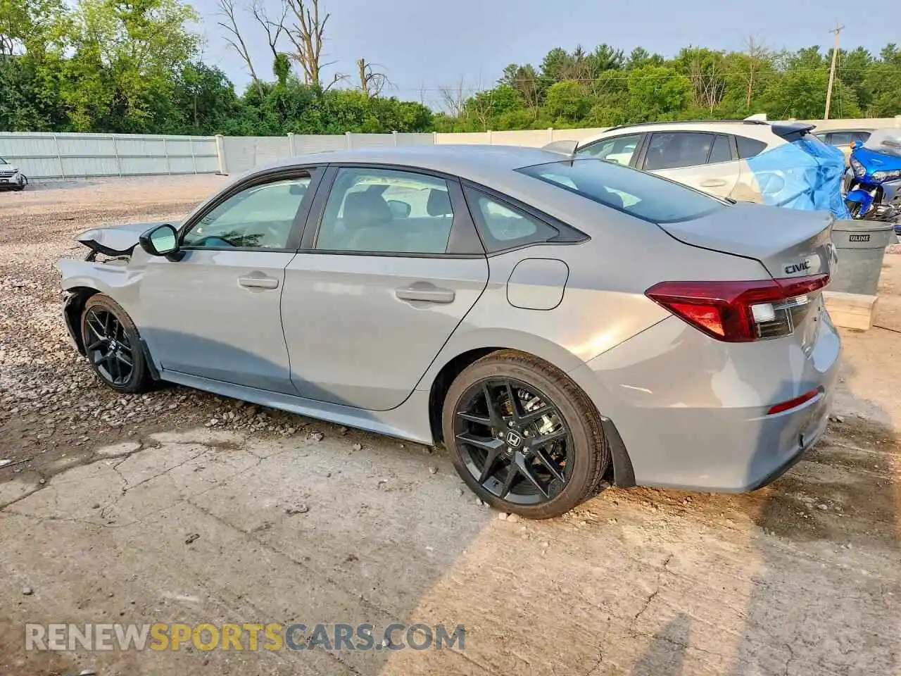 2 fotografías del automóvil dañado 2HGFE2F52TH565006 HONDA CIVIC 2026