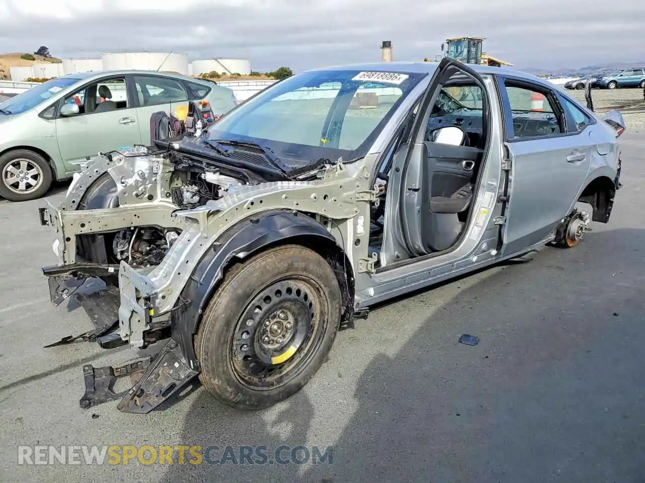 1 Photograph of a damaged car 2HGFE2F53TH520835 HONDA CIVIC 2026
