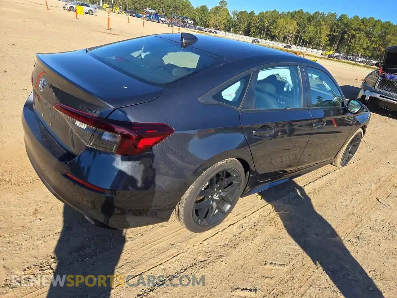 3 fotografías del automóvil dañado 2HGFE2F54TH521766 HONDA CIVIC 2026