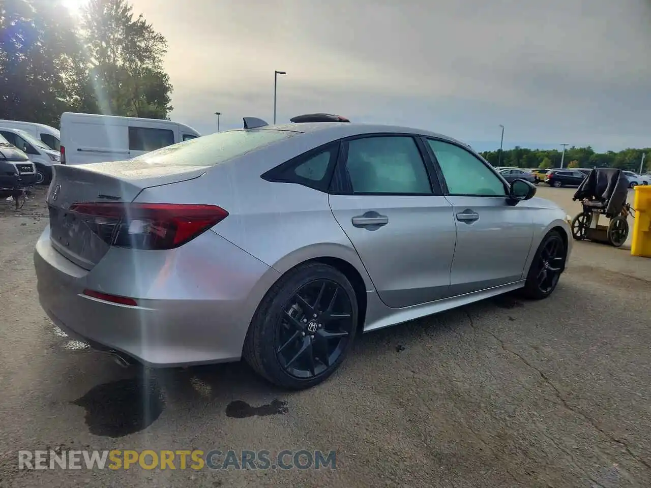 3 Фотография поврежденного автомобиля 2HGFE2F56TH602638 HONDA CIVIC 2026