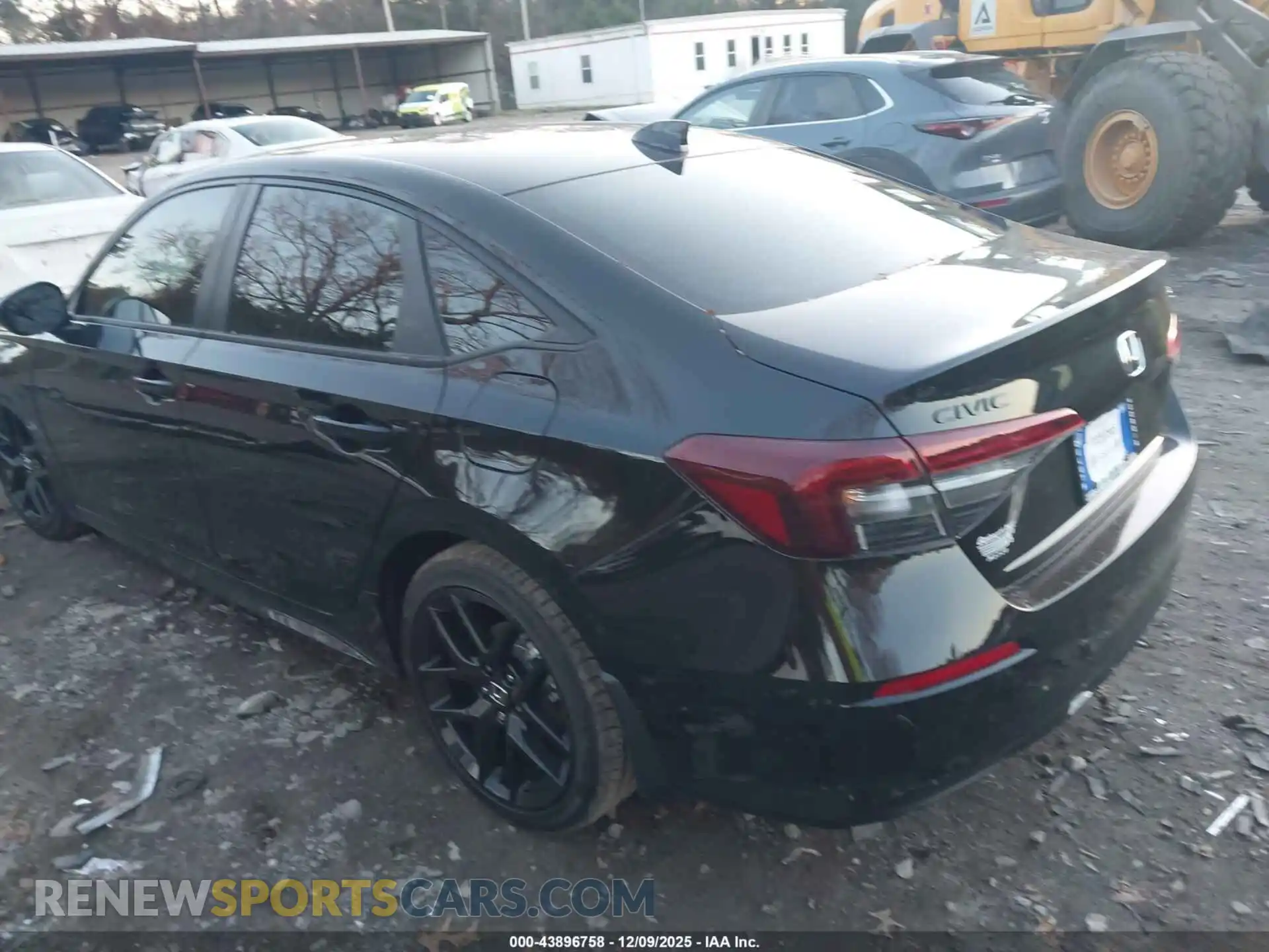 3 Photograph of a damaged car 2HGFE2F57TH526265 HONDA CIVIC 2026