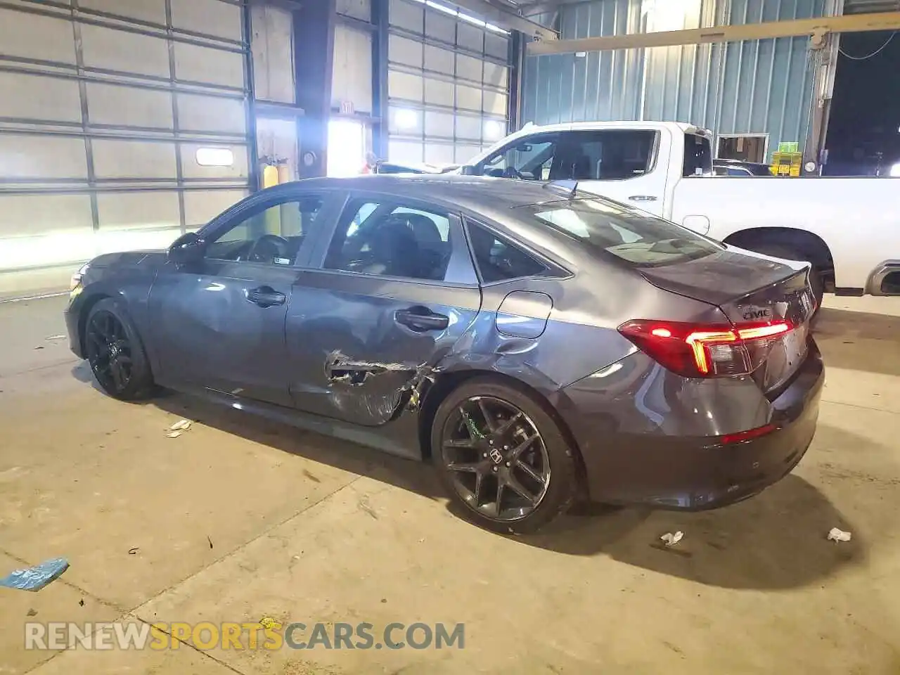 2 fotografías del automóvil dañado 2HGFE2F5XTH612282 HONDA CIVIC 2026