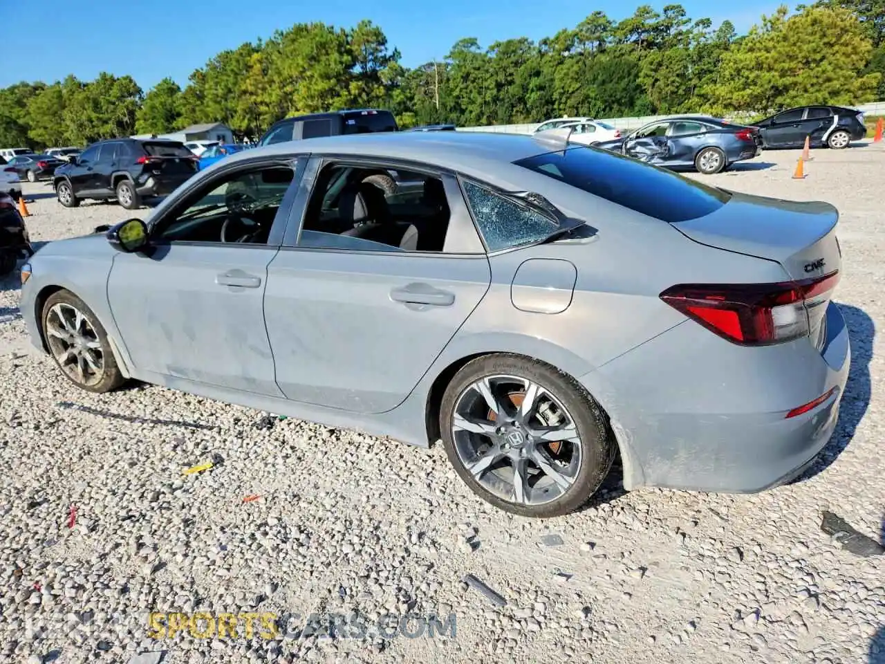 2 fotografías del automóvil dañado 2HGFE4F81TH343403 HONDA CIVIC 2026