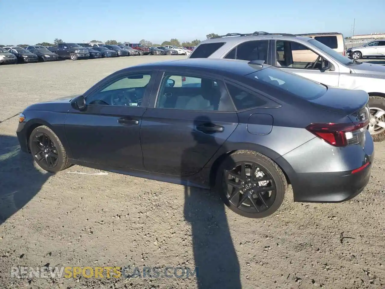 2 fotografías del automóvil dañado 2HGFE4F84TH300321 HONDA CIVIC 2026