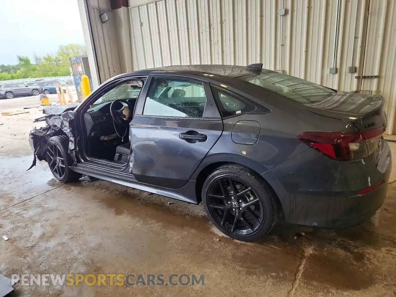 2 fotografías del automóvil dañado 2HGFE4F85TH320271 HONDA CIVIC 2026