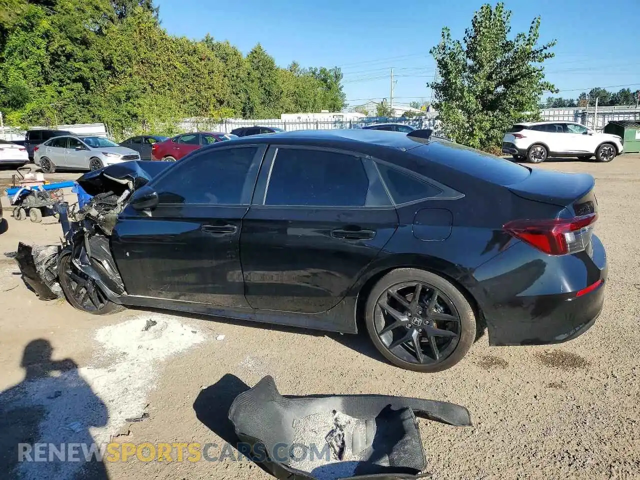 2 Фотография поврежденного автомобиля 2HGFE4F86TH002868 HONDA CIVIC 2026